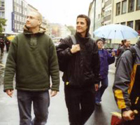 Foto: MC Albino bei der Anti-Pelzdemo - Köln Pelzfrei 2003!